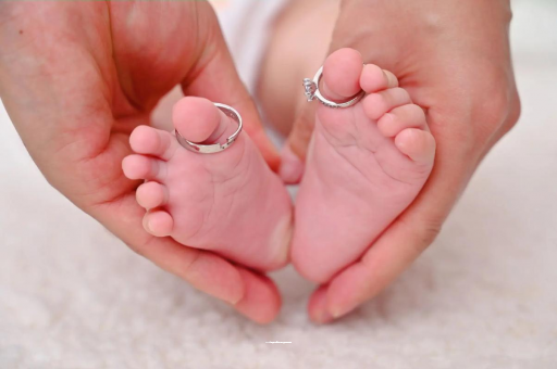 秦皇岛宝宝和宝贝哪个更爱